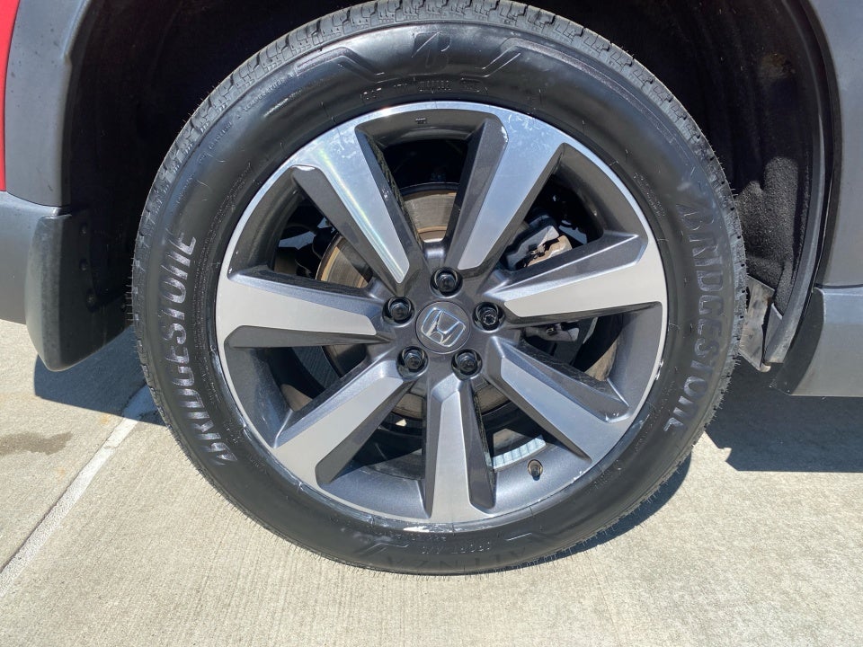 2025 Honda Pilot Touring