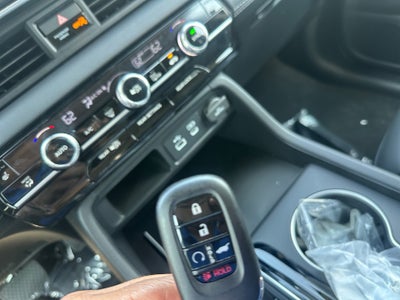 2025 Honda Pilot Touring