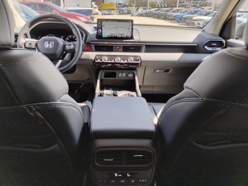 2025 Honda Pilot Touring