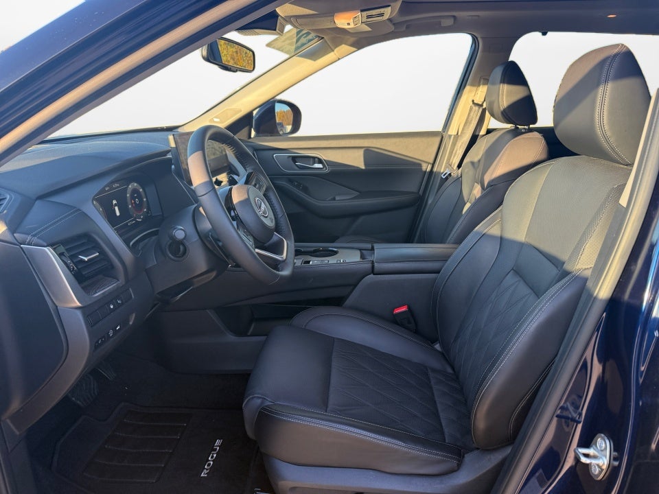 2024 Nissan Rogue Platinum FWD