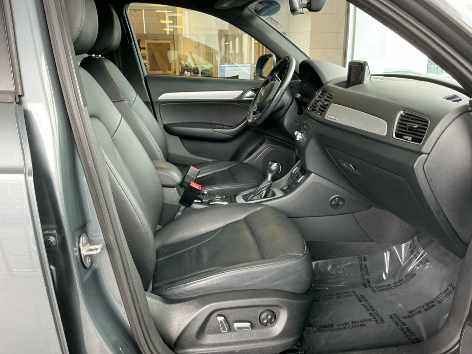 2017 Audi Q3 2.0T Premium