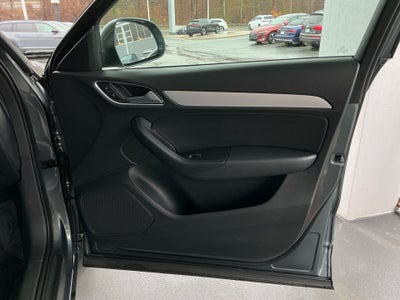 2017 Audi Q3 2.0T Premium