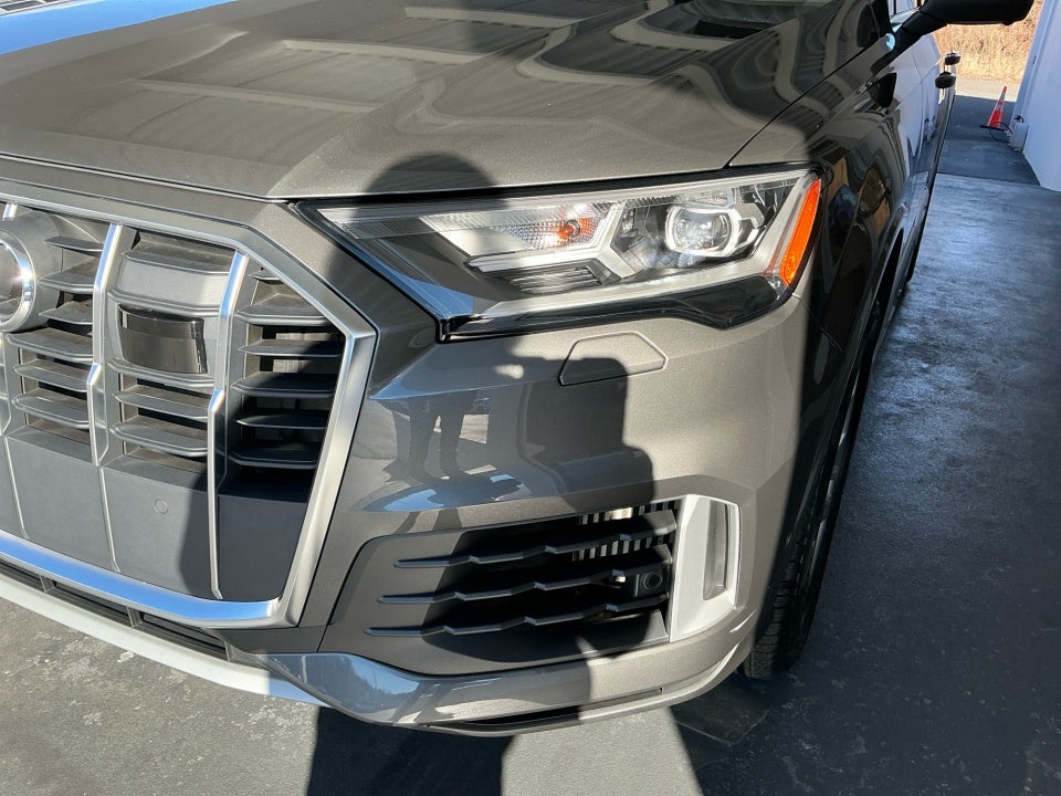 2022 Audi Q7 Premium Plus 55 TFSI quattro Tiptronic