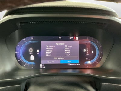 2023 Volvo XC40 B5 Plus Dark Theme