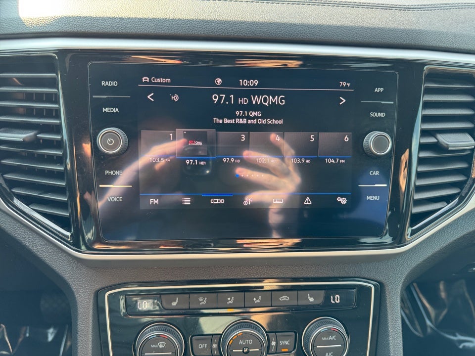 2022 Volkswagen Atlas Cross Sport 3.6L V6 SE w/Technology