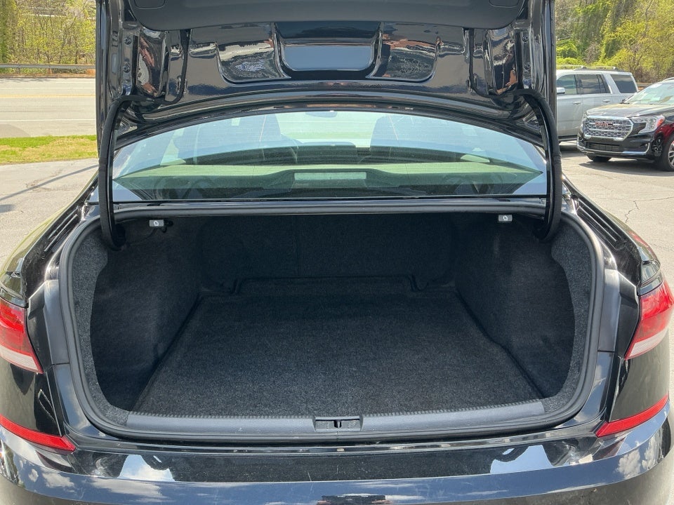 2020 Volkswagen Passat 2.0T R-Line