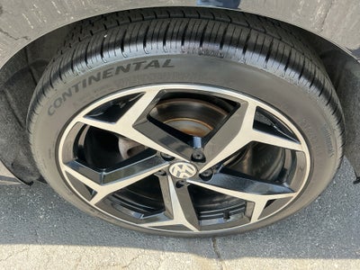 2020 Volkswagen Passat 2.0T R-Line