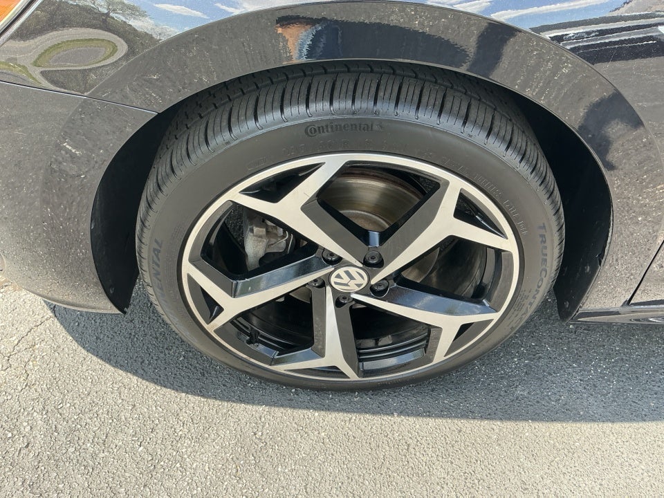 2020 Volkswagen Passat 2.0T R-Line