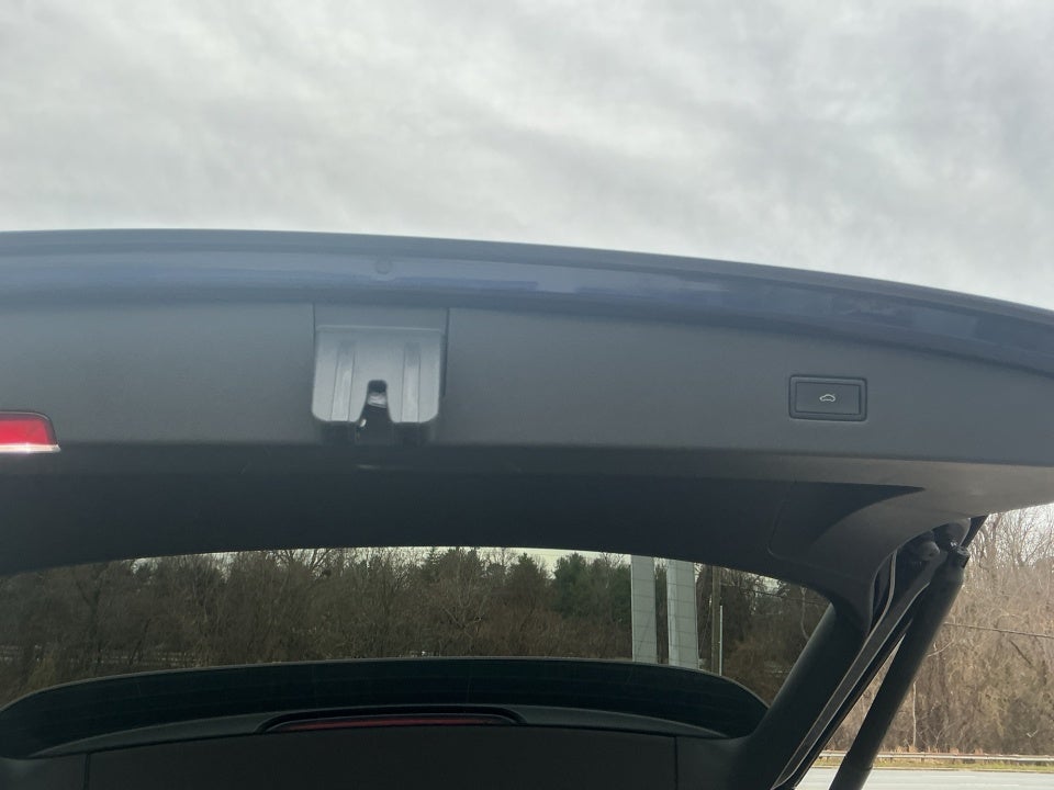 2023 Volkswagen Tiguan 2.0T SEL R-Line