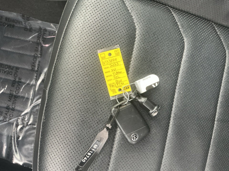 2023 Volkswagen Tiguan 2.0T SEL R-Line