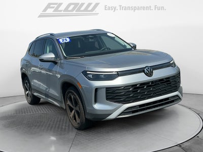 2025 Volkswagen Tiguan 2.0T SE
