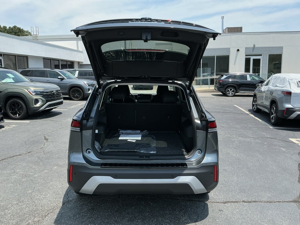 2025 Volkswagen Tiguan 2.0T SE