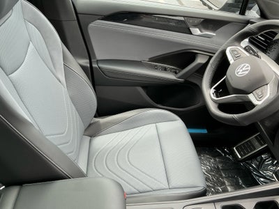 2025 Volkswagen Tiguan 2.0T SE R-Line Black