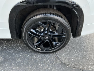 2025 Volkswagen Tiguan 2.0T SE R-Line Black