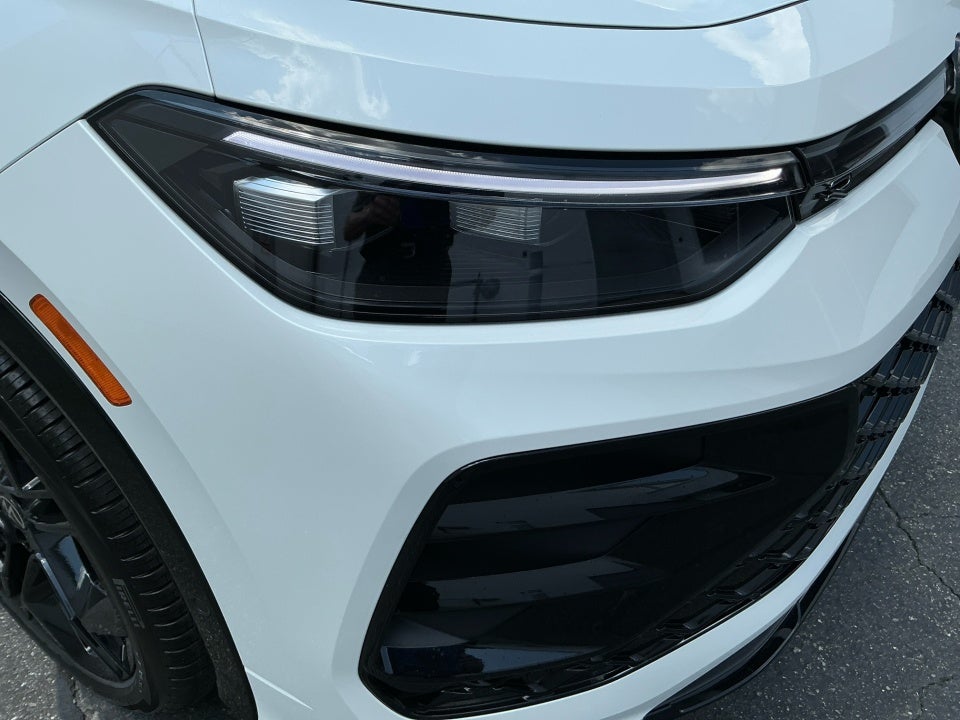 2025 Volkswagen Tiguan 2.0T SE R-Line Black