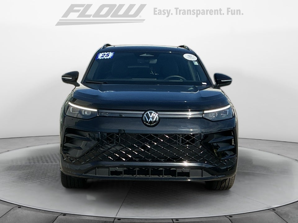 2025 Volkswagen Tiguan 2.0T SE R-Line Black