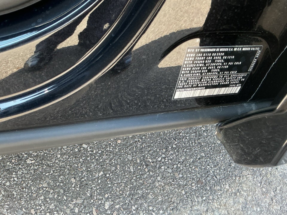 2025 Volkswagen Tiguan 2.0T SE R-Line Black