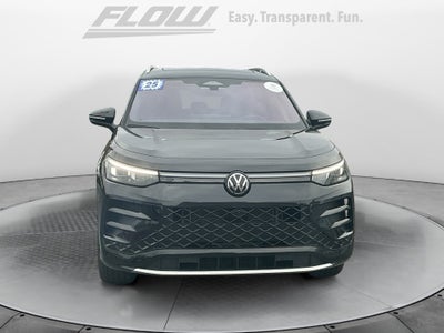 2025 Volkswagen Tiguan 2.0T SEL R-Line