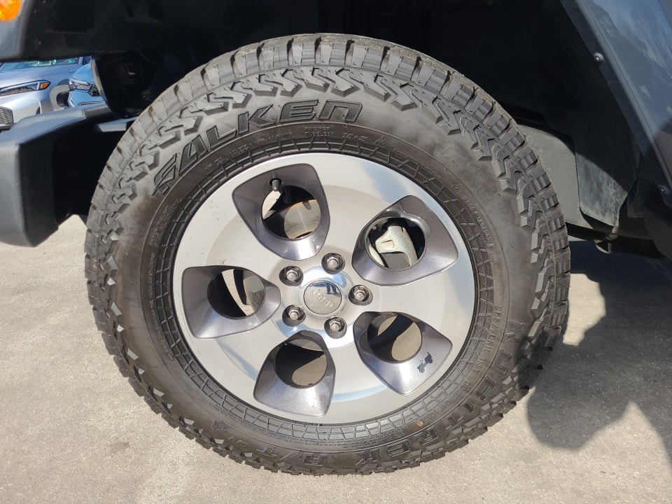 2017 Jeep Wrangler Unlimited Sahara 4x4