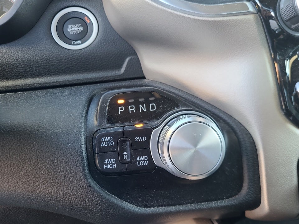 2022 RAM 1500 Laramie Crew Cab 4x4 5'7" Box