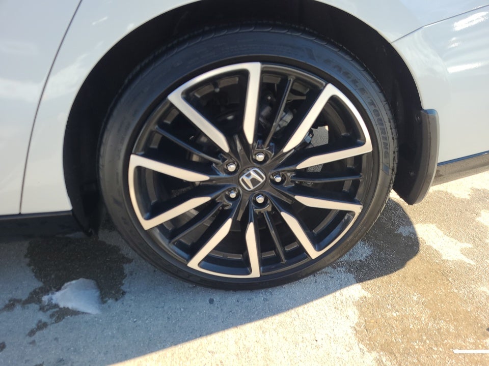 2023 Honda Accord Hybrid Touring