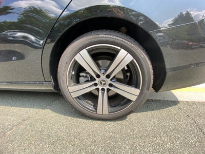 2025 Mercedes-Benz C 300 C 300