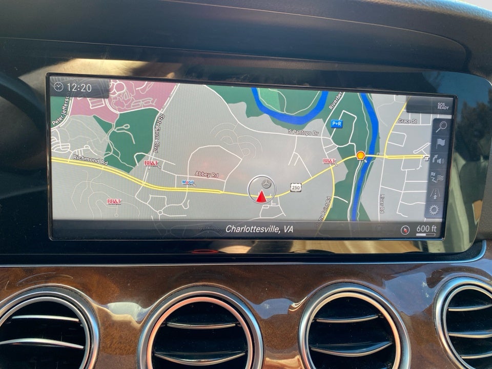 2017 Mercedes-Benz E 300 4MATIC®