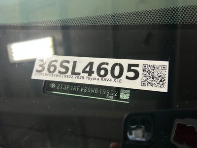 2025 Toyota RAV4 XLE