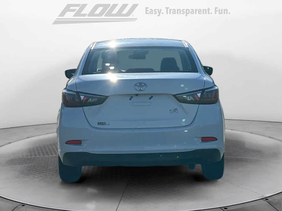 2017 Toyota Yaris iA Base
