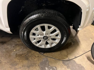 2025 Toyota Tacoma SR5