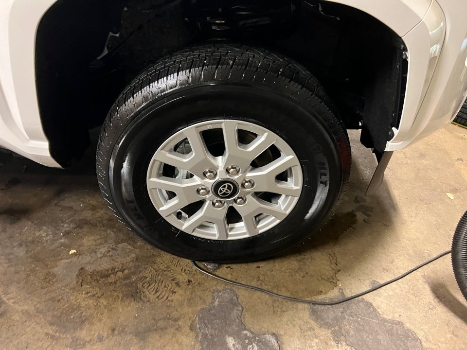 2025 Toyota Tacoma SR5