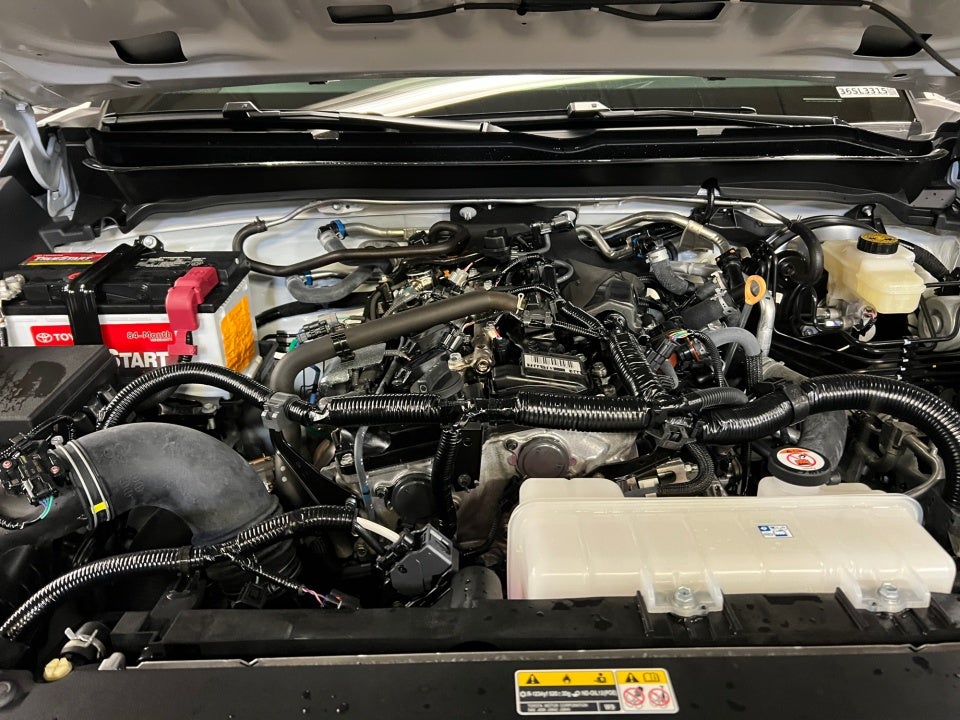 2025 Toyota Tacoma SR