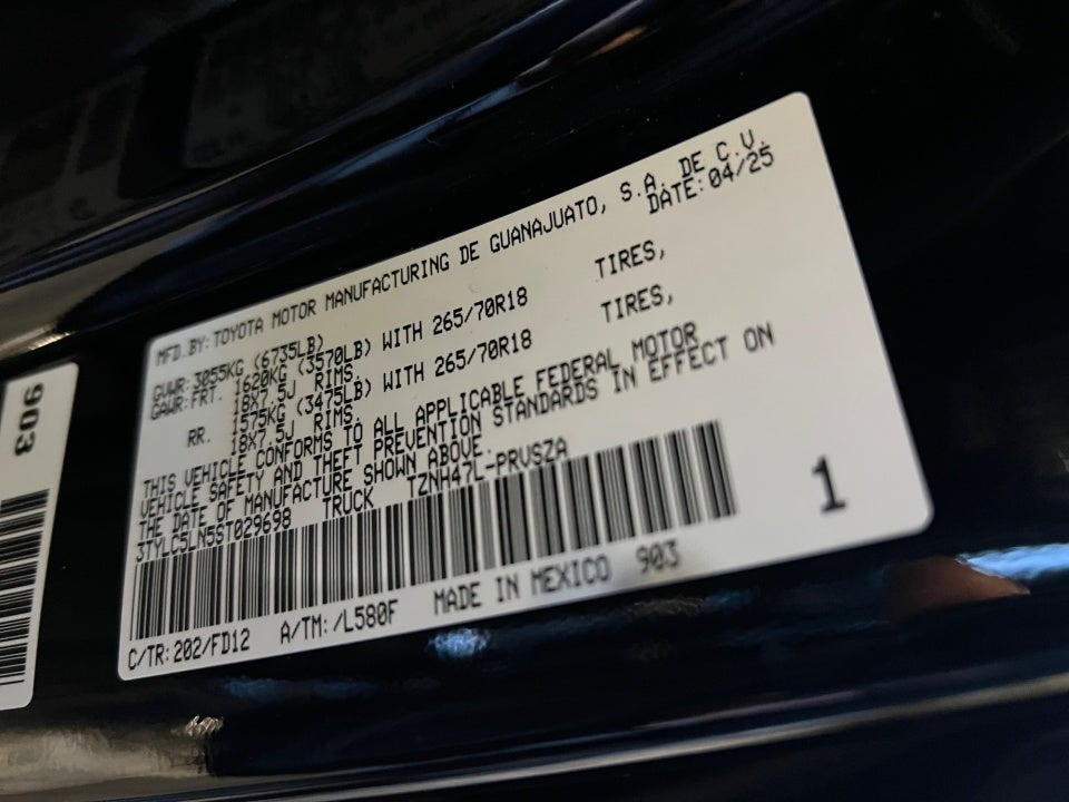 2025 Toyota Tacoma Hybrid TRD Off Road