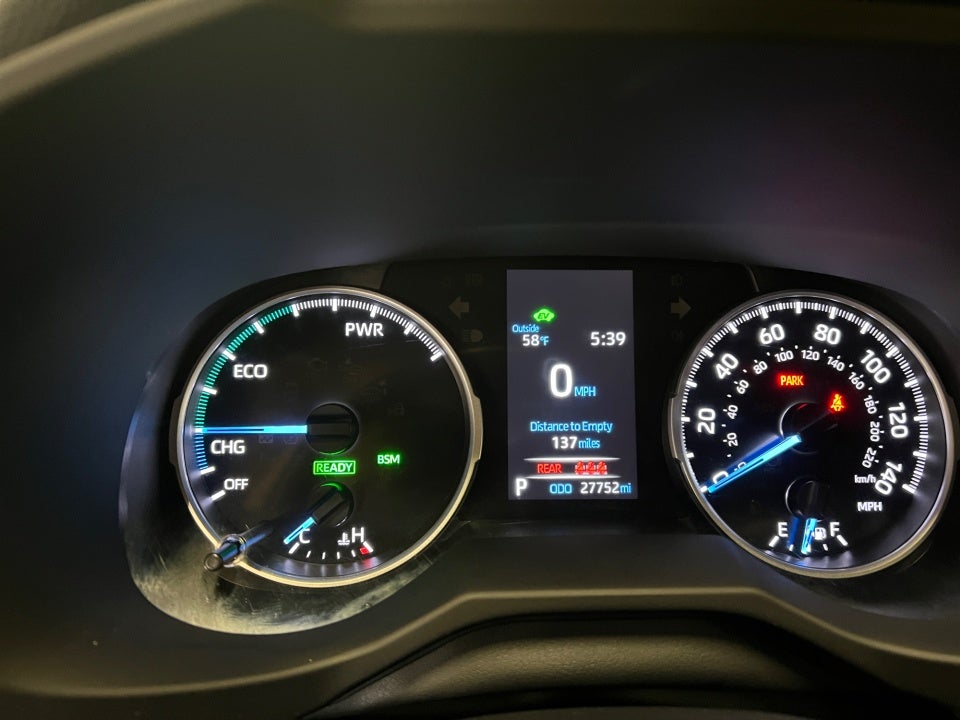 2022 Toyota RAV4 Hybrid LE