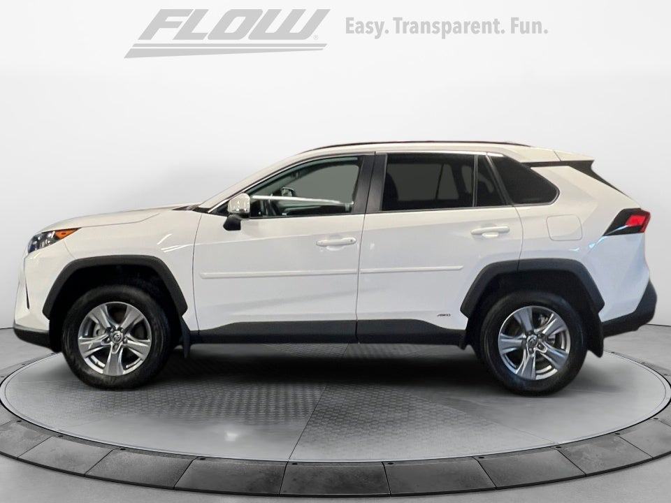 2022 Toyota RAV4 Hybrid LE