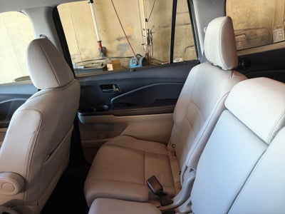 2022 Honda Pilot AWD Special Edition