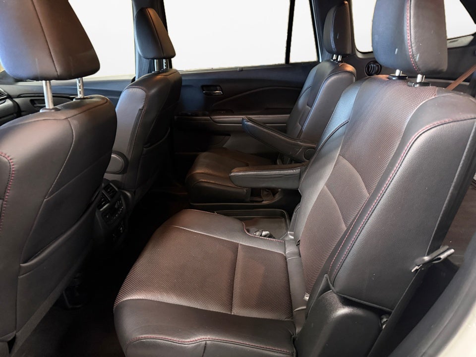 2021 Honda Pilot AWD Black Edition