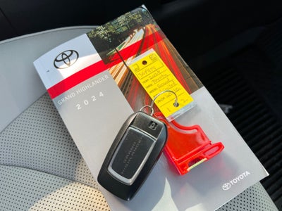 2024 Toyota Grand Highlander Limited