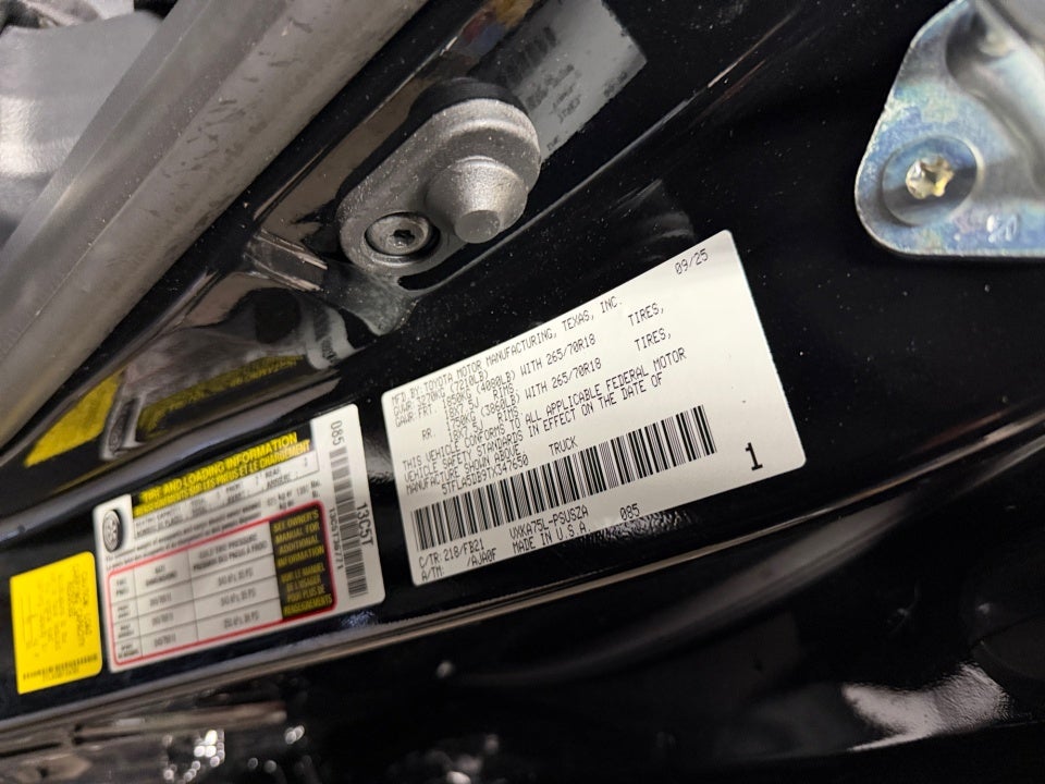 2026 Toyota Tundra SR5 CrewMax 5.5' Bed