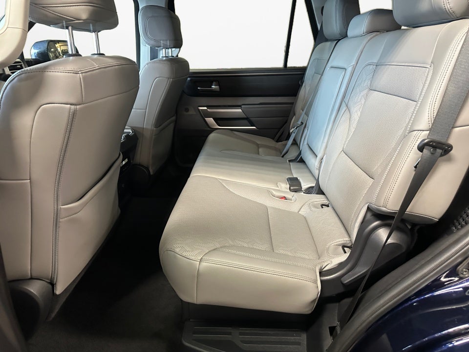 2023 Toyota Sequoia SR5