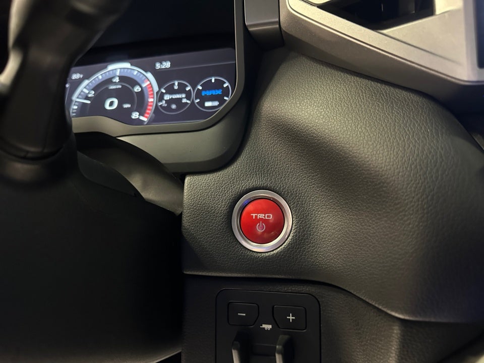 2023 Toyota Sequoia SR5