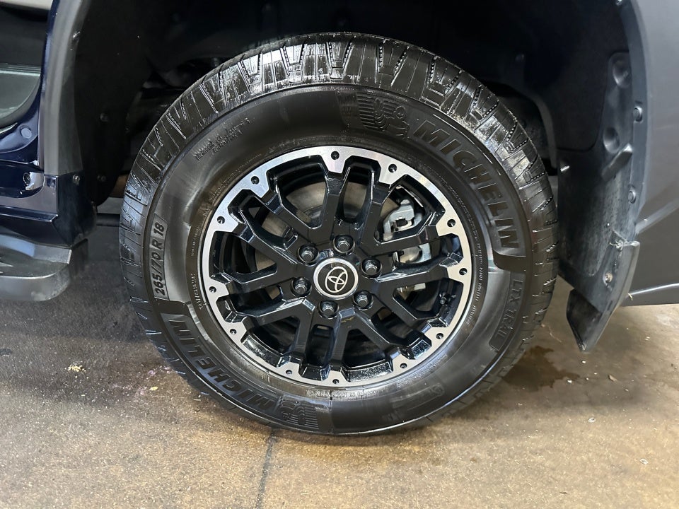 2023 Toyota Sequoia SR5