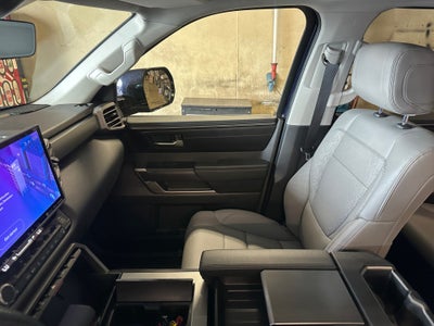 2023 Toyota Sequoia SR5