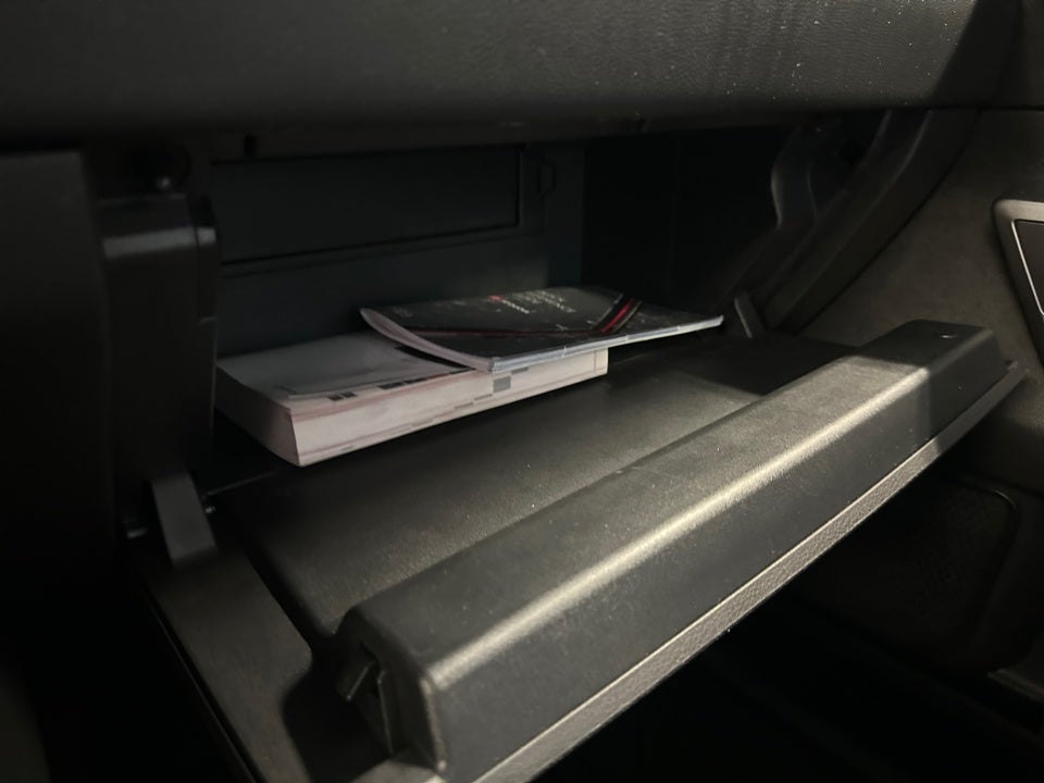 2023 Toyota Sequoia SR5