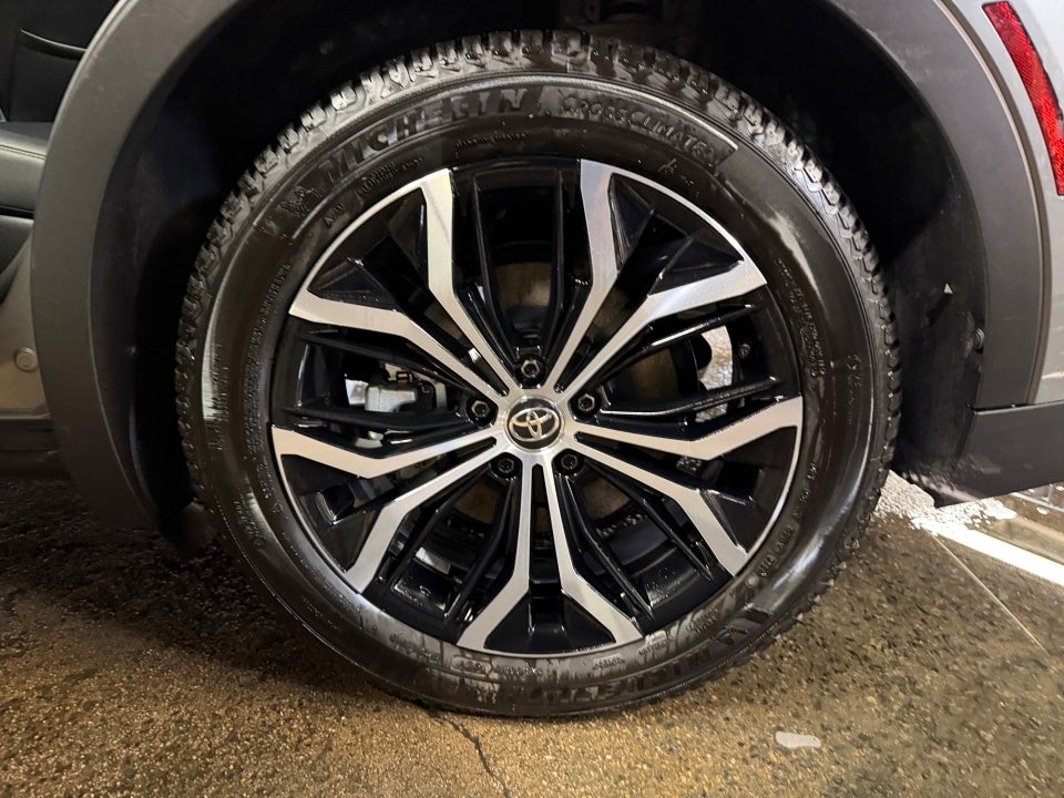 2023 Toyota Crown Limited