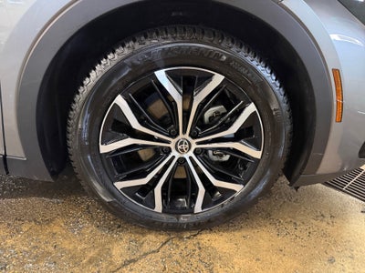 2023 Toyota Crown Limited