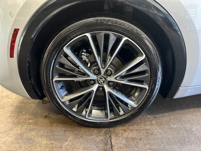 2025 Toyota Prius Limited AWD-e