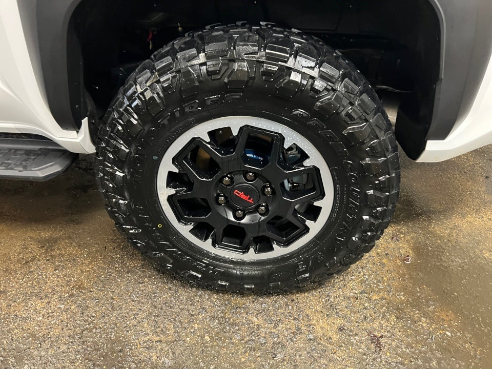 2025 Toyota 4Runner Hybrid TRD Off Road Premium