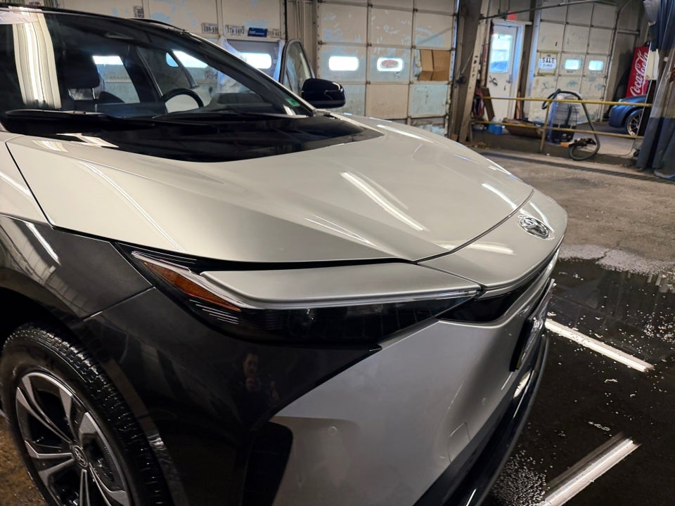 2023 Toyota bZ4X XLE