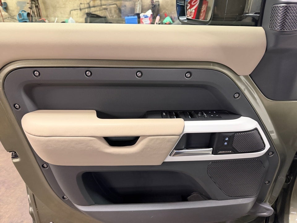 2024 Land Rover Defender 110 P400 S